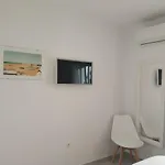 Apartman Paseo Del Mar- Playa Roca Sea Front Access - Free Ac - Wifi *
