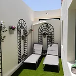 Apartman Paseo Del Mar- Playa Roca Sea Front Access - Free Ac - Wifi Costa Teguise