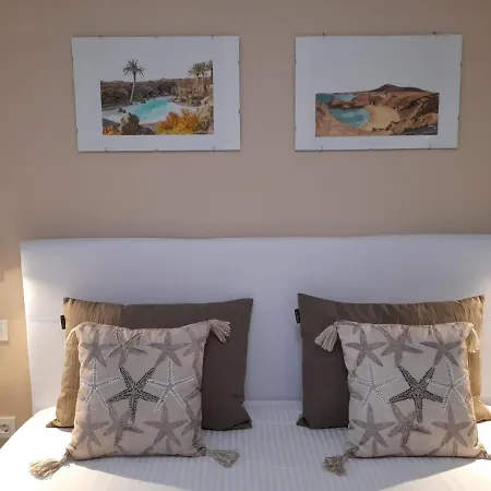 Paseo Del Mar- Playa Roca Sea Front Access - Free Ac - Wifi Costa Teguise