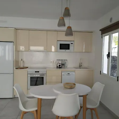 Paseo Del Mar- Playa Roca Sea Front Access - Free Ac - Wifi Apartment