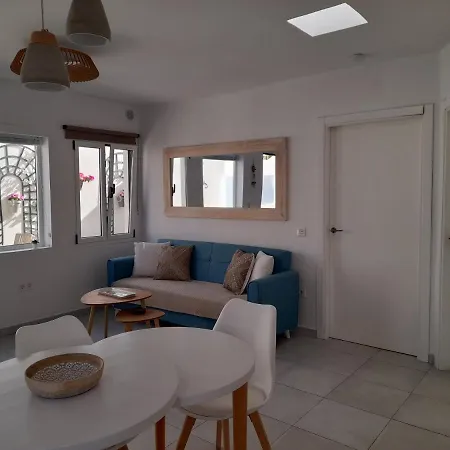 Paseo Del Mar- Playa Roca Sea Front Access - Free Ac - Wifi Apartment Costa Teguise