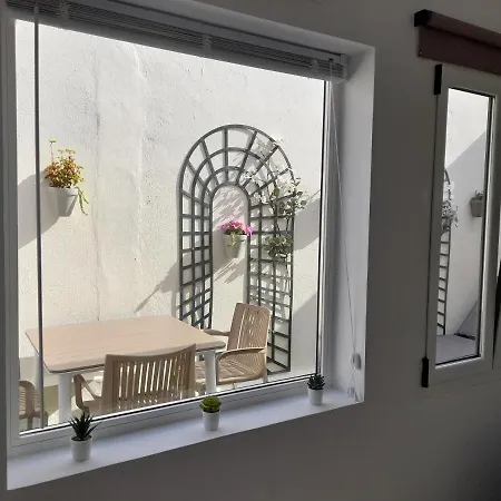 Paseo Del Mar- Playa Roca Sea Front Access - Free Ac - Wifi Apartment