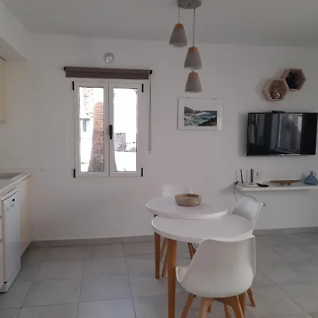Paseo Del Mar- Playa Roca Sea Front Access - Free Ac - Wifi Apartment