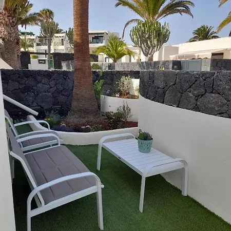 Paseo Del Mar- Playa Roca Sea Front Access - Free Ac - Wifi Costa Teguise