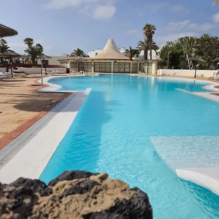 Paseo Del Mar- Playa Roca Sea Front Access - Free Ac - Wifi Apartment